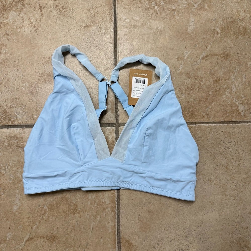 NALA Blue Plunge Wirefree bralette Bio Butter Fabric Size Large Blue Lagoon